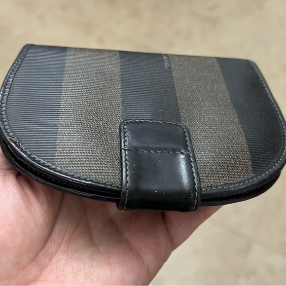 FENDI Pequin Bifold Wallet - VINTAGE - Picture 4 of 12